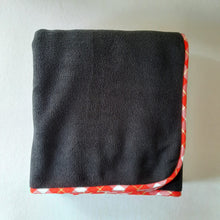 Load image into Gallery viewer, Nduku Border Fleece Blanket
